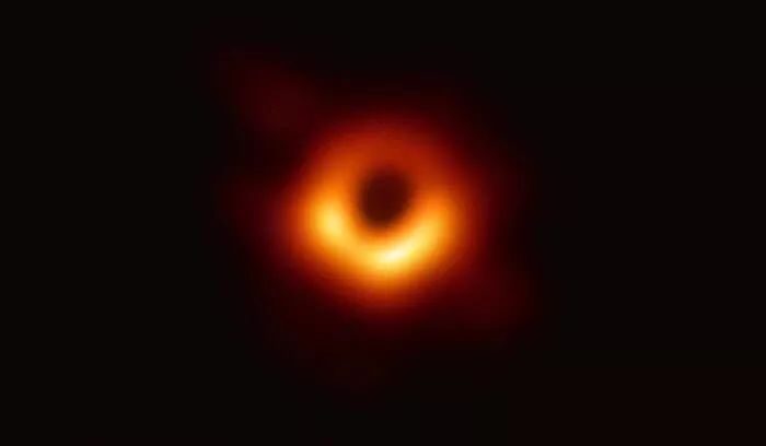 中国天文学家发现迄今最大恒星级黑洞!质量相当于70个太阳