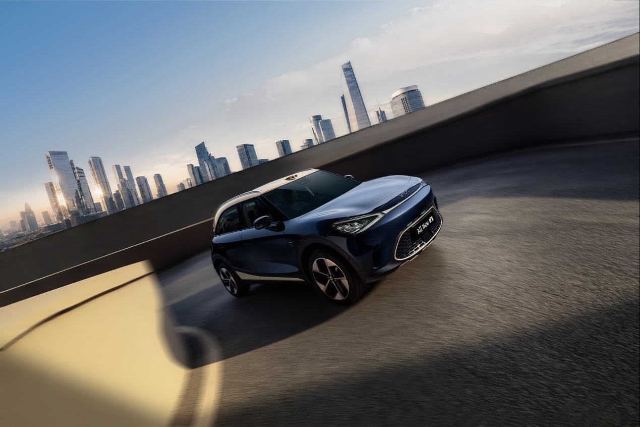 【萌喵】【转】全新一代smart精灵1号上市 限时权益价14.99万元起